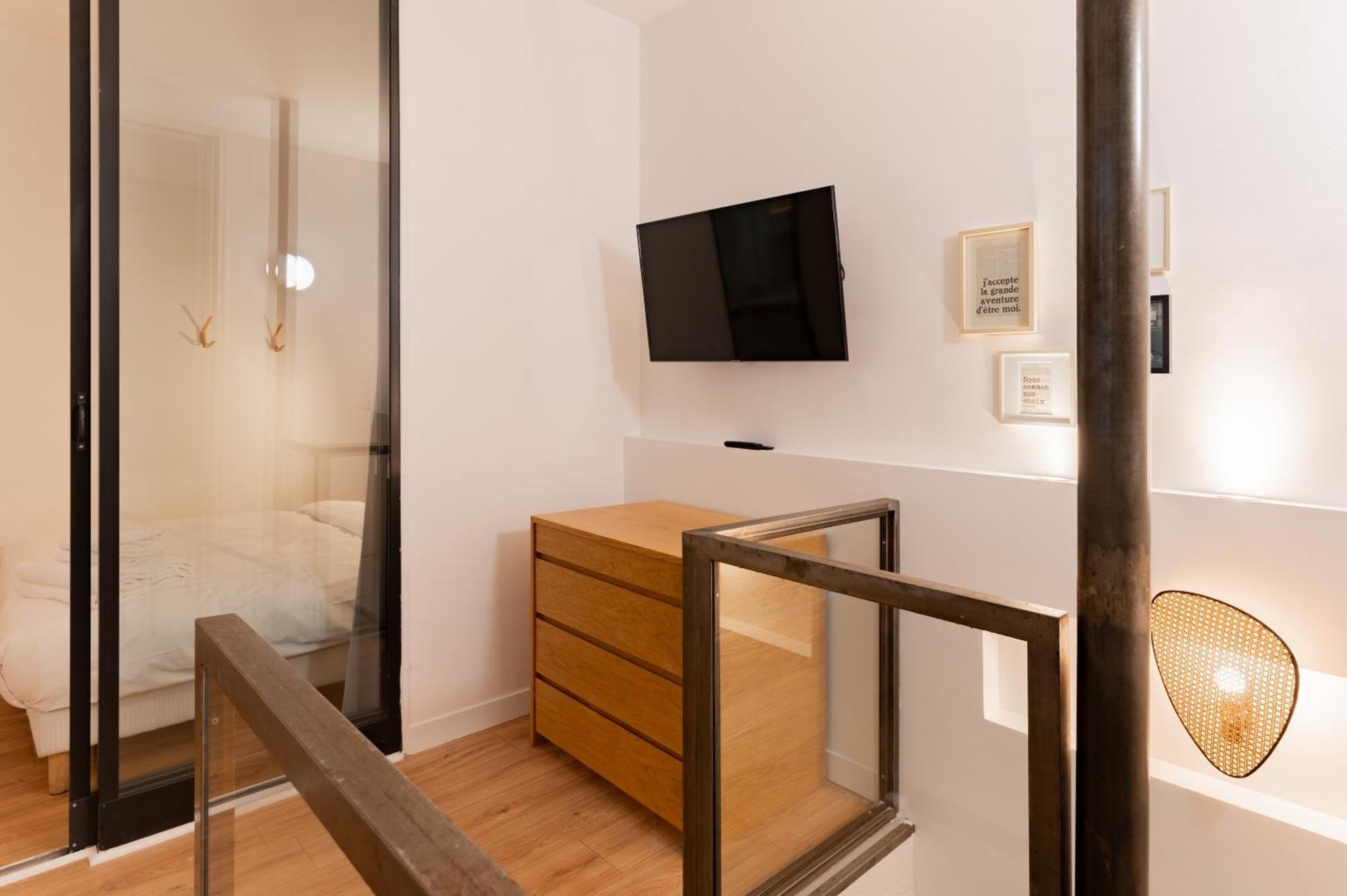 St Germain Sartre Chicsuites 巴黎 外观 照片